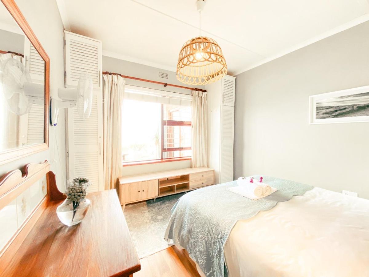 La Mer Seafront Selfcatering Accommodation クレインモンド エクステリア 写真